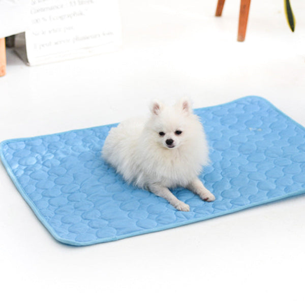 HKM-8996797 Cooling Pet Sleeping Mat - Ice Silk and Mesh for Comfort - Portable and Foldable Design - Multiple Sizes Available