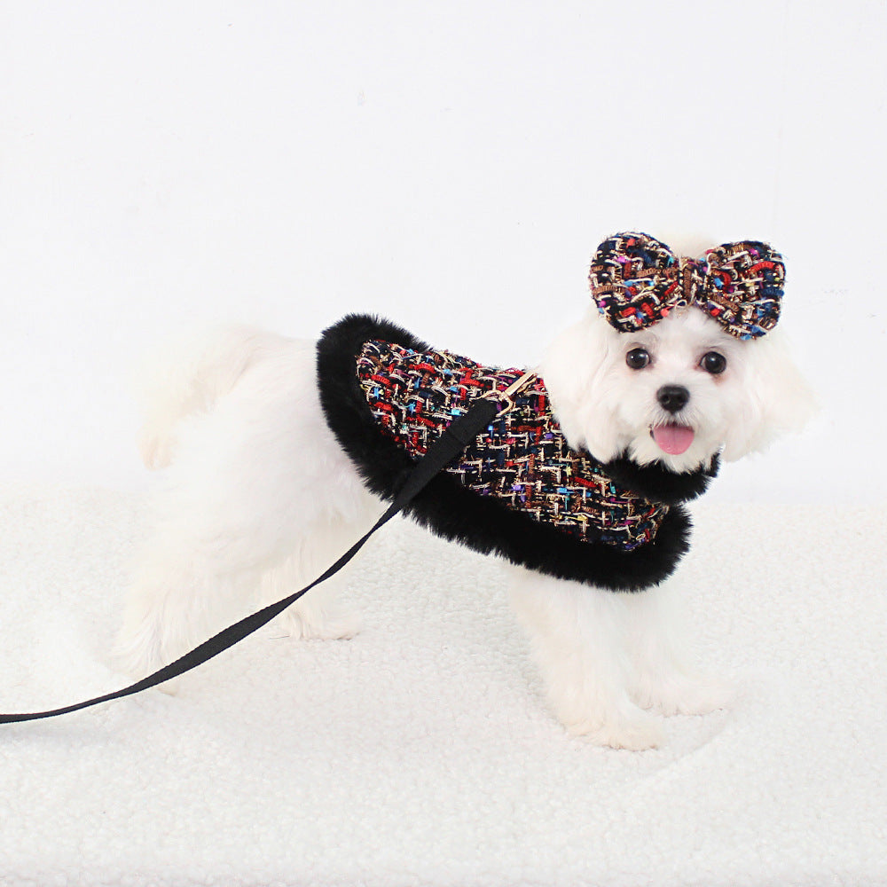 HKM-9027517 Classic Cloak with Traction Rope for Pets - Versatile Hand-Holding Options in Stylish Designs