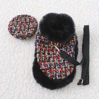 HKM-9027517 Classic Cloak with Traction Rope for Pets - Versatile Hand-Holding Options in Stylish Designs