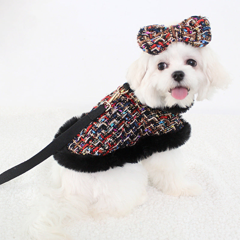 HKM-9027517 Classic Cloak with Traction Rope for Pets - Versatile Hand-Holding Options in Stylish Designs