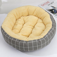 HKM-9027773 Cozy Cat and Dog Bed with Winter Warm Pet Mat - 50 cm Diameter