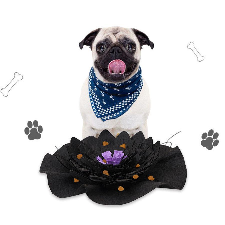 HKM-902803 Halloween Themed Pet Sniffing Pad - Black Felt Cloth for Interactive Play and Stress Relief
