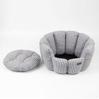 HKM-9032125 Cozy Gray Plaid Pet Bed for All Seasons - Cotton and PP Cotton Lining, Non-Slip Base
