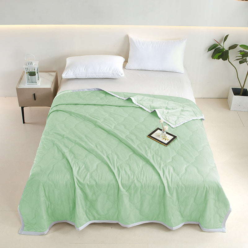 HKM-904787 Ultra Soft All-Season Reversible Comforter - Lightweight and Breathable for Home and Travel