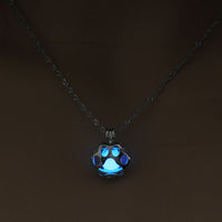 HKM-905619 Animal Night Light Necklace with 45 cm Chain - Cute Drop Design, Size 2.1 x 1.6 cm