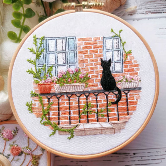 HKM-905939 Cat Landscape Embroidery Kit with Frame and Tools - Modern Cotton and Linen Design 28x28cm