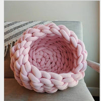 HKM-9081789 Cozy Hand-Woven Pet Bed with Quilted Surface - Machine Washable Cotton for Dogs and Cats