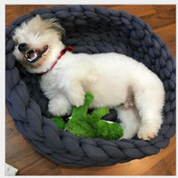 HKM-9081789 Cozy Hand-Woven Pet Bed with Quilted Surface - Machine Washable Cotton for Dogs and Cats