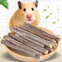 HKM-9091901 Dried Apple Branch Treats for Rabbits, Chinchillas, and Hamsters - 100g