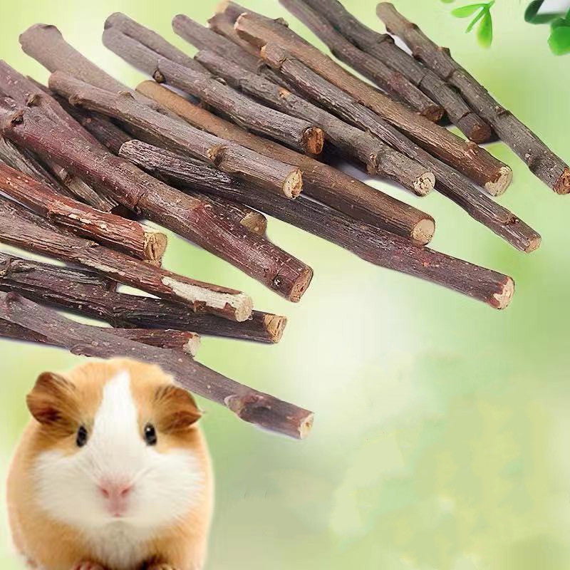 HKM-9091901 Dried Apple Branch Treats for Rabbits, Chinchillas, and Hamsters - 100g