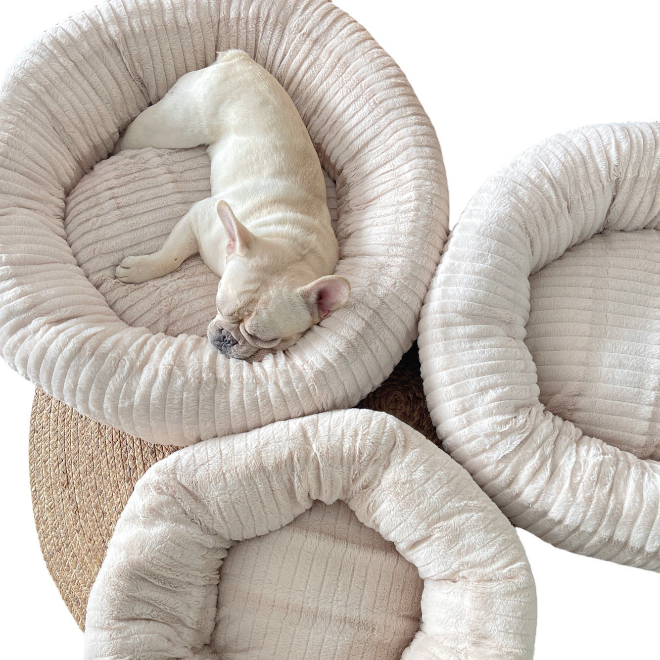 HKM-9099069 Soft and Thickened Warm Dog Kennel in Pink, Blue, Orange, and Gray
