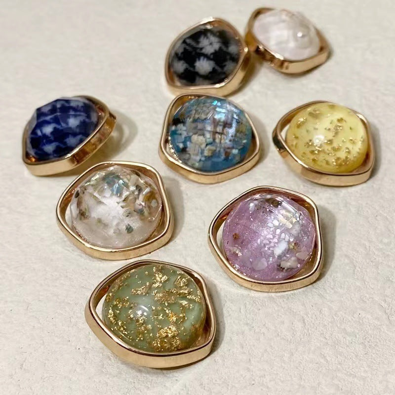 HKM-910227 Gold Irregular Natural Shell Alloy Buttons for Jackets, Coats, and Knitwear