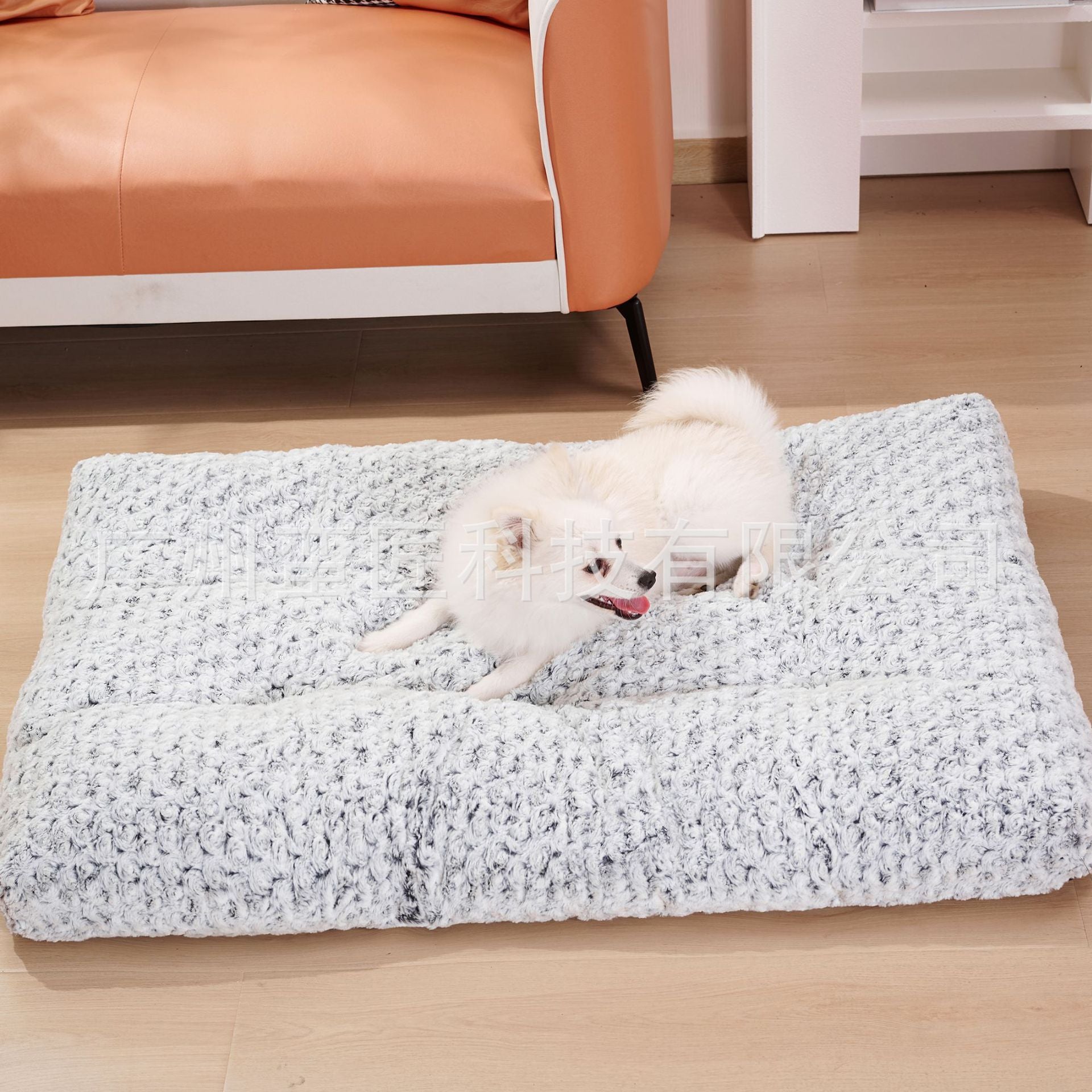 HKM-9127869 Pet Embossed Velvet Dog Bed in Light Gray - Available in Multiple Sizes for Dogs and Cats