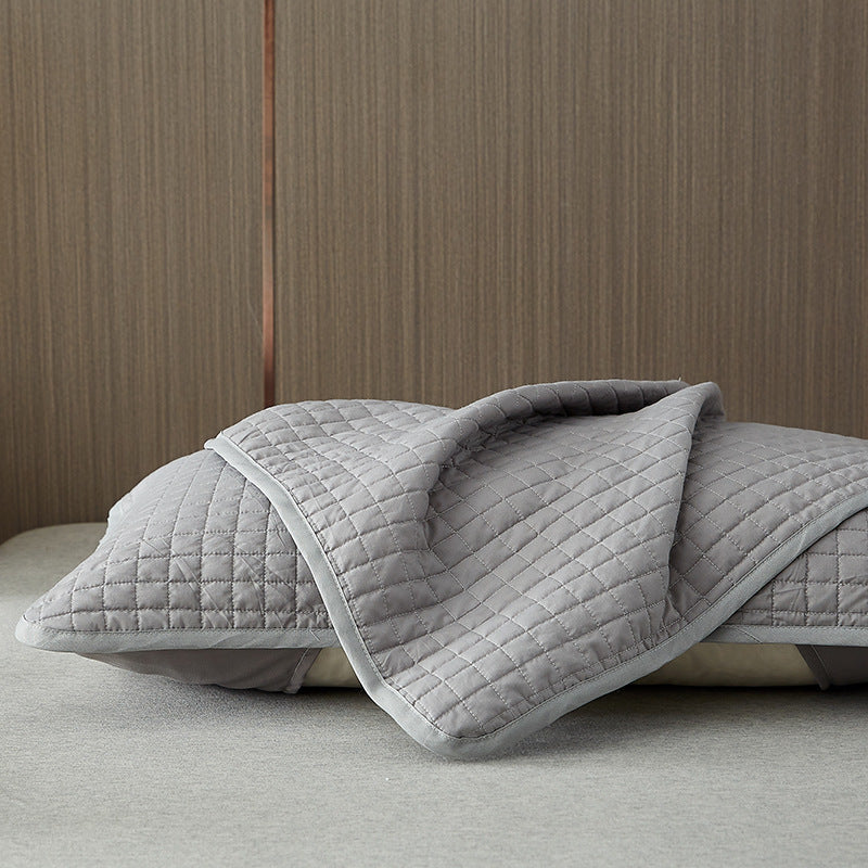 HKM-916307 Quilted Pillowcase with Isolation Layer - Modern Design, 48 x 74cm, Polyester Fiber
