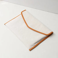 HKM-924115 Lightweight 13.3-inch Waterproof Laptop Envelope Bag with Minimalist Design