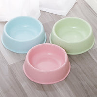 HKM-9247549 Nordic Style Simple Round Plastic Dog Bowl in Pink, Blue, and Green