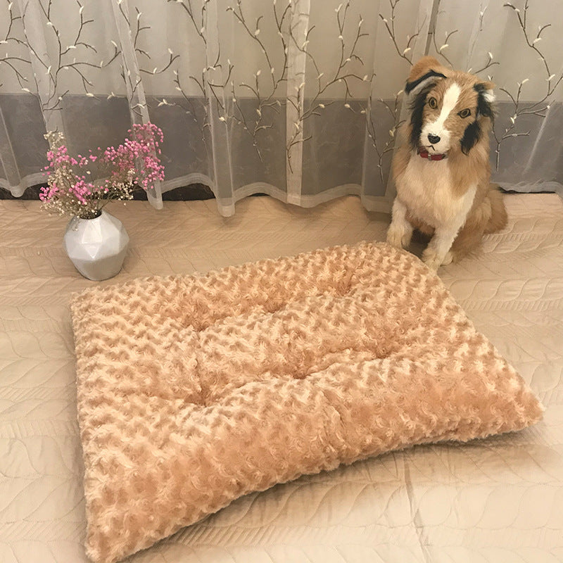 HKM-9264701 Plush Pet Mat for Cats and Dogs – Soft Cloth Bed in Apricot and Gray