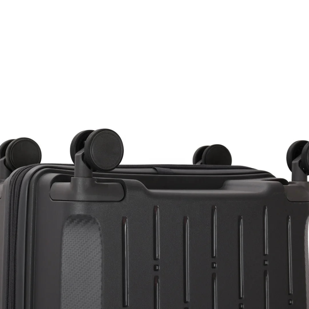 HKM-930195 Durable Lightweight Cabin Size Luggage with Spinner Wheels and Scratch-Resistant Design