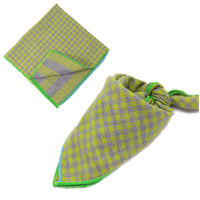HKM-9314493 Plaid Double-Sided Cotton Pet Scarf - Fashionable and Versatile Design for Your Pet