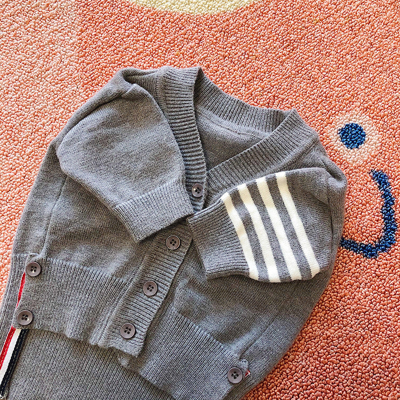 HKM-9326397 Cozy Gray Cardigan Sweater for Dogs in Various Sizes