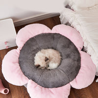 HKM-9343933 Removable Washable Flower Nest for Pets - Soft Short Plush, Gray Green, Multiple Sizes