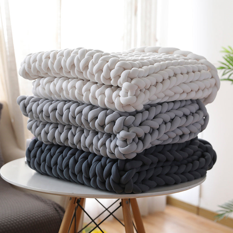 HKM-936723 Chunky Knit Blanket in Soft Cotton Tube Yarn - Pet Friendly, Versatile Throw and Floor Mat, Machine Washable