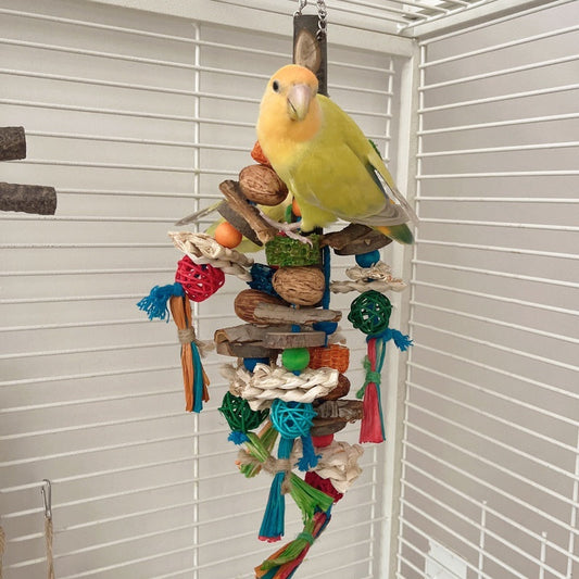 HKM-940115 Natural Material Parrot Decompression Toy with Colorful String Combination for Small to Medium Birds