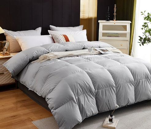 HKM-941331 Cotton Dazzle Goose Down Quilt - Winter Comfort in Multiple Colors