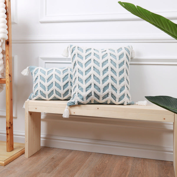 HKM-942291 Geometric Pattern Tufted Pillow in Blue and White - Nordic Style 45x45 & 30x50