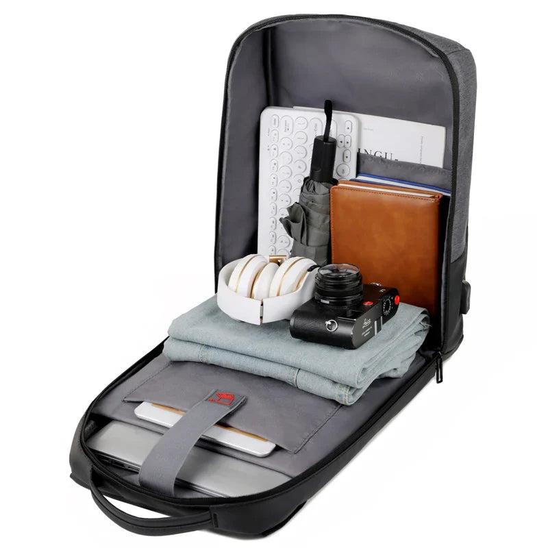 HKM-945683 Adjustable Large Capacity Outdoor Laptop Backpack with USB Charging Port for Travel and Office Use