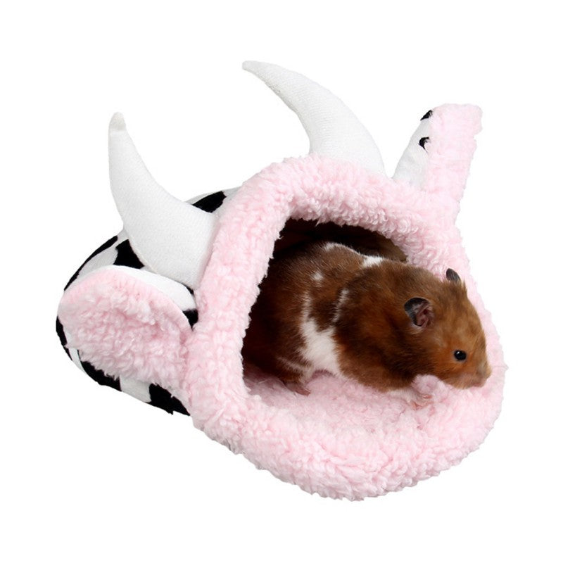 HKM-9469245 Cozy Short Plush Cold Shelter for Small Animals - 25cm x 22cm