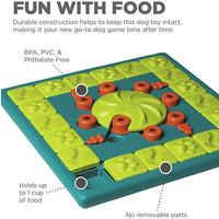HKM-9471165 Interactive Plastic Dog Training Toy Feeder for Engaging Playtime