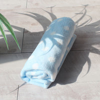 HKM-9492285 Cozy Pet Blanket Quilt for Large, Medium, and Small Dogs - Soft & Versatile for All Seasons