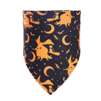 HKM-9516861 Halloween Triangular Pet Saliva Towel - 7 Colors Available, 45x45x65cm, Fits Neck Sizes 20-46cm