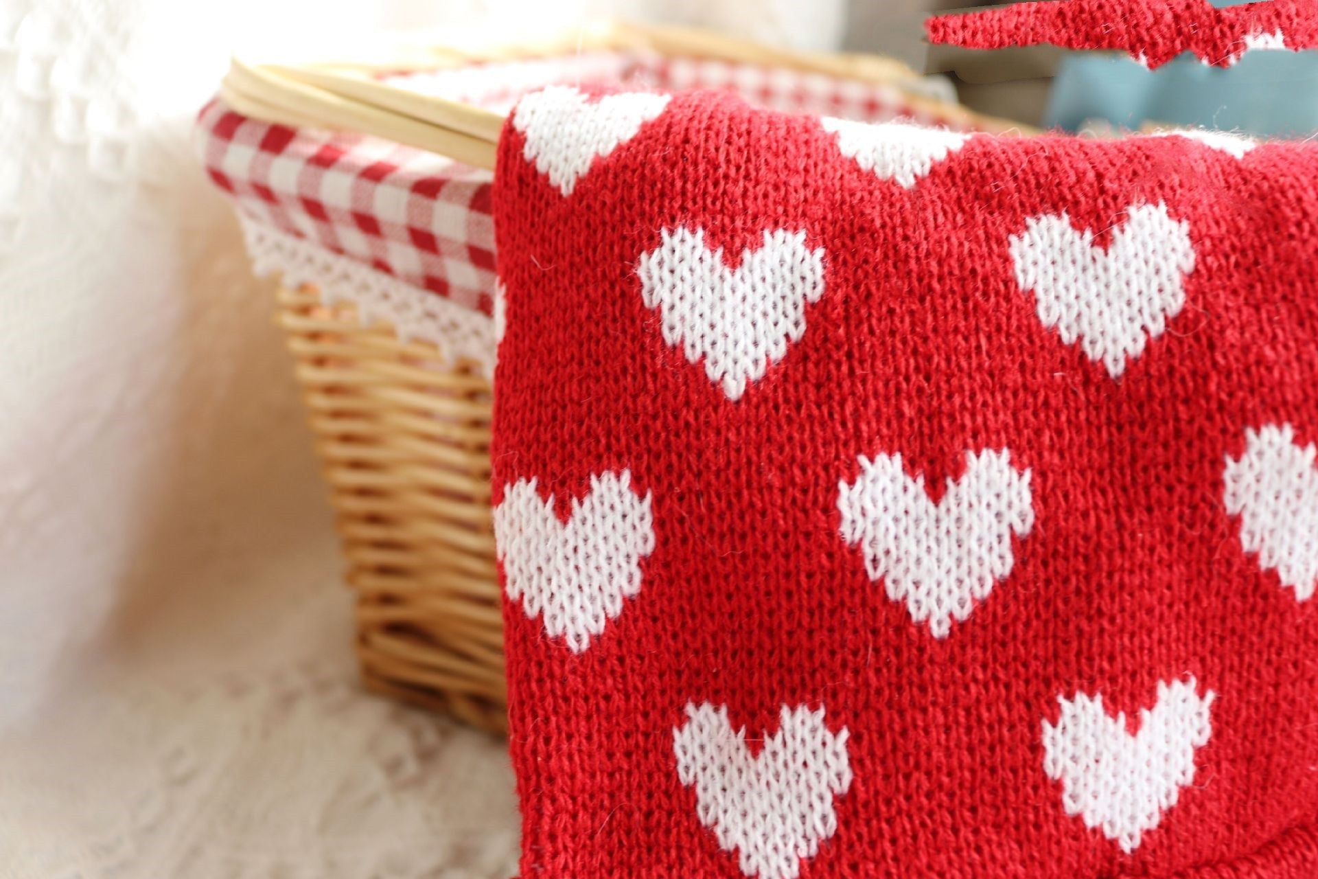 HKM-9517245 Warm Red Heart Cake Princess Dress for Small Dogs - Festive Sweater for New Year Celebrations
