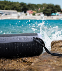 HKM-953683 Water-Resistant Portable Bluetooth Speaker for Outdoor Use
