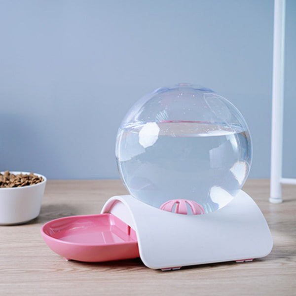 HKM-9542333 Non-Wet Mouth Water Dispenser for Cats - 2.8L Capacity with Compact Design and Dust-Proof Bowl