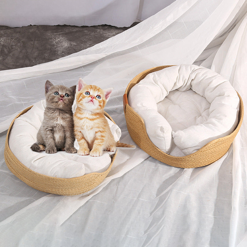 HKM-9546301 Hand-Woven Rattan Cat Nest with Scratching Board - Versatile Pet Bed for Cats and Small Dogs, Multi-Season Use