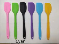 HKM-9569469 Plastic Tableware Scraper for Cats - Available in Multiple Colors