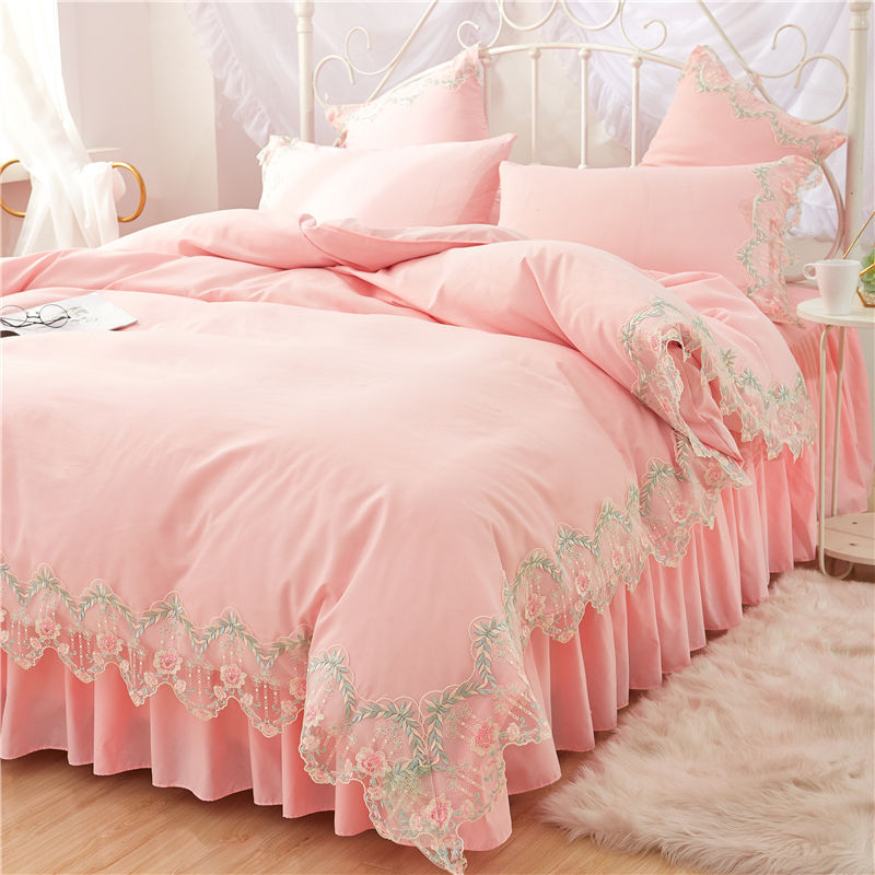 HKM-958291 Elegant Four-Piece Polyester Bedding Set in Various Styles and Colors
