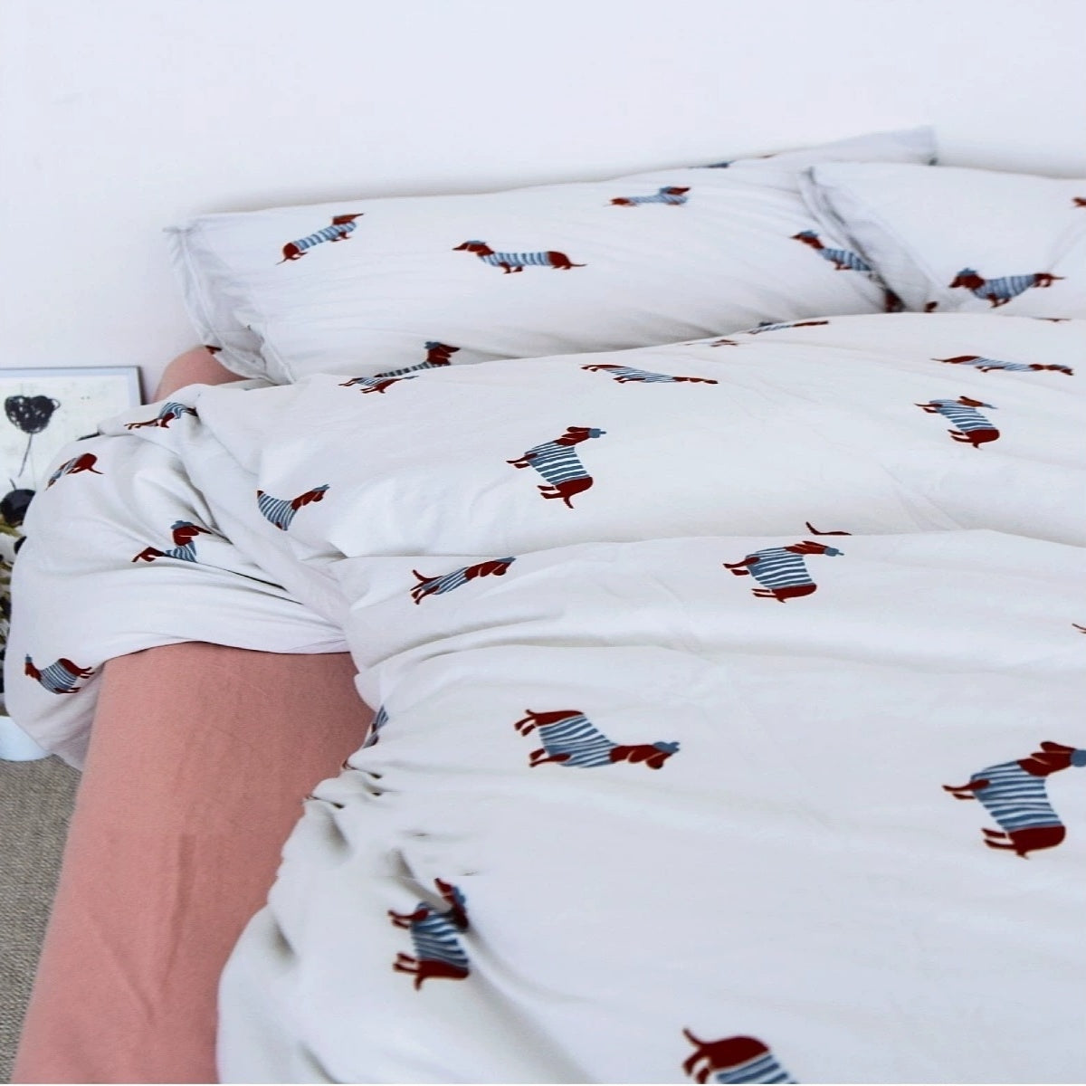 HKM-959443 Soft Cotton Knitted 4-Piece Baby Bedding Set with Cartoon Design in HOT Dog Theme