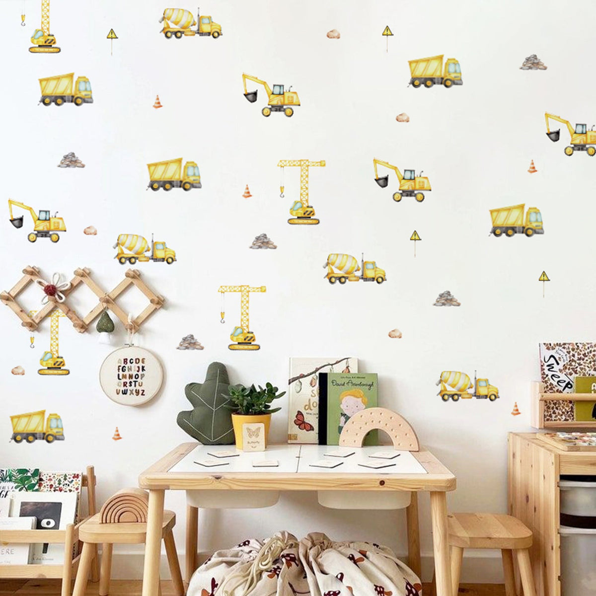 HKM-960211 Self-Adhesive Cartoon Excavator Truck Wall Stickers for Kids' Room - Set of 5 Pieces