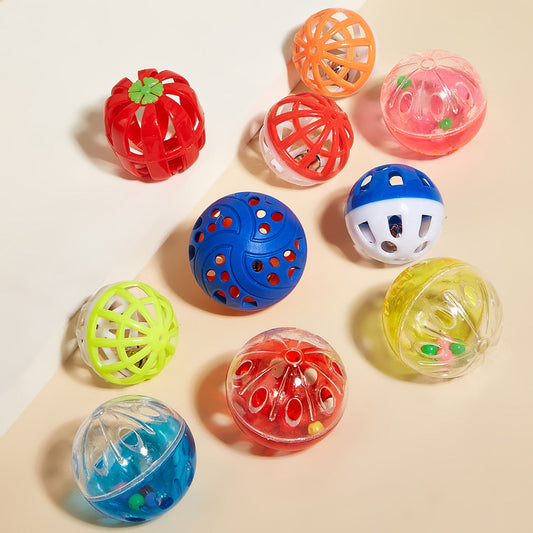 HKM-963027 Colored Plastic Cat Teasing Ball with Bell for Engaging Playtime