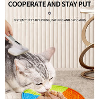HKM-9646525 Pet Food Plate with Suction Cup and Scraping Function for Easy Cleanup