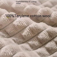 HKM-9671613 Warm and Cozy Fully Removable Washable Dog Mat in Flannel Green for All Seasons