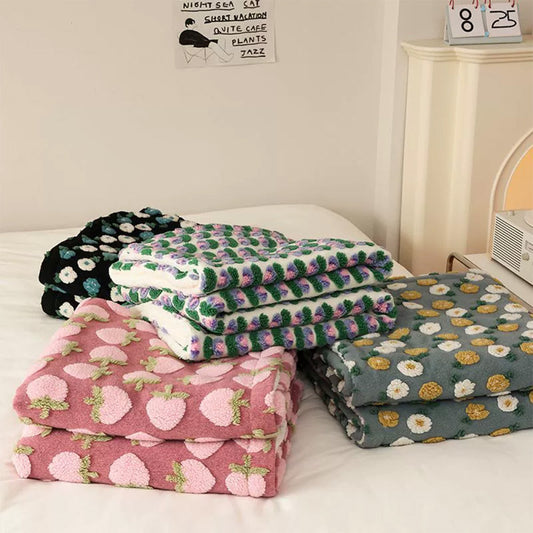 HKM-967187 Cozy Korean Jacquard Coral Fleece Blanket for Autumn and Winter, Soft and Comfortable Throw