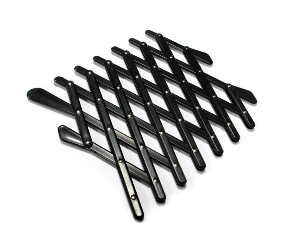 HKM-9696189 Universal Telescopic Pet Window Fence in Black - Durable Polypropylene, Easy Storage