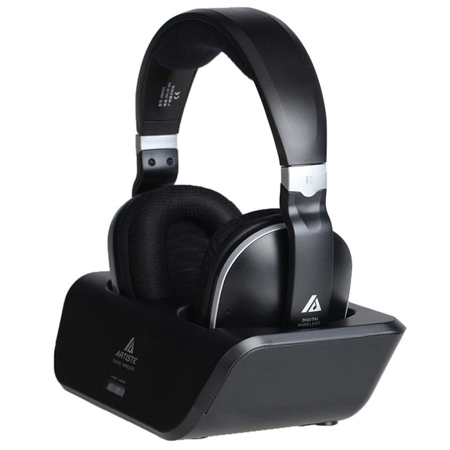 HKM-969811 Wireless On-ear Bass Headphones for Home Use in Black, Portable and Lightweight Design