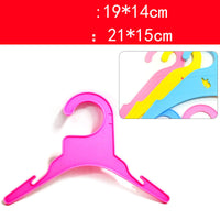 HKM-9714237 Pet Clothes Drying Rack - Lightweight Plastic Hanger for Cats and Dogs in Pink, Blue, and Yellow
