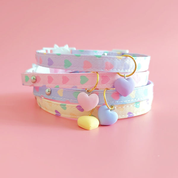 HKM-9723581 Adjustable Love Pattern Cat Collar in Various Colors